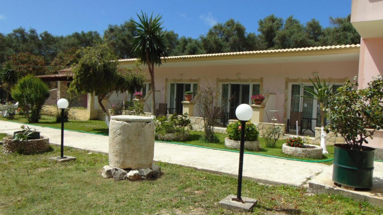 New Studios Mazis Λιαπάδες Εξωτερικό φωτογραφία